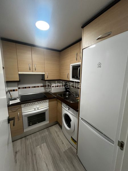Foto 60e7999d-580a-417d-9447-964b1f68d619. Alquiler apartamento en calle de villanueva 30 en Madrid