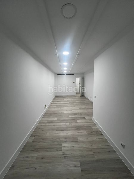 Foto c3c2448c-dc55-4583-85ad-bdbc501ac382. Alquiler apartamento en calle de villanueva 30 en Madrid