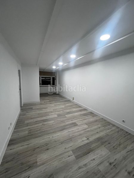 Foto fc6b5d89-e0a2-41c7-9562-b0ac8d0b4c4a. Alquiler apartamento en calle de villanueva 30 en Madrid