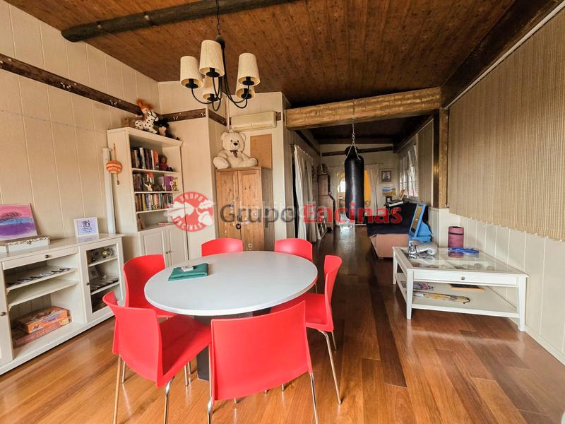 Foto 05f155b7-e31b-45a1-bcd3-bcbfc5834e30. Attique avec chauffage parking piscine dans La Ermita Parla