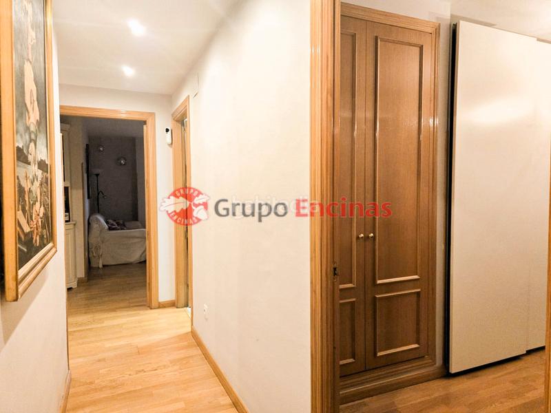 Foto 24cbf388-7103-42aa-833e-ffff2bdad683. Attique avec chauffage parking piscine dans La Ermita Parla