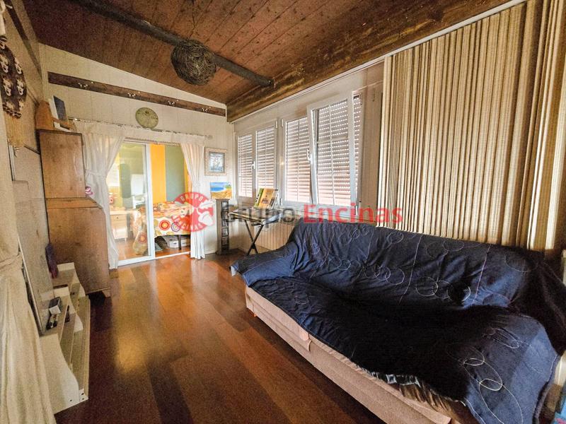 Foto 5b5d5484-427c-42ee-9b0c-649f6a4294bf. Attique avec chauffage parking piscine dans La Ermita Parla