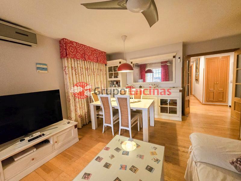 Foto ca74e39f-b65a-4447-af5d-d72f6474c0cb. Attique avec chauffage parking piscine dans La Ermita Parla