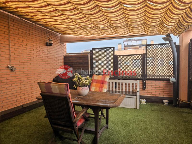 Foto e55ace35-3c9b-4150-8d05-9f2918ce3589. Attique avec chauffage parking piscine dans La Ermita Parla