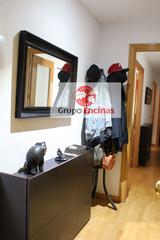 Pis a Calle de dos amigos 19. ¡descubre tu nuevo hogar en este encantador piso bajo en venta!