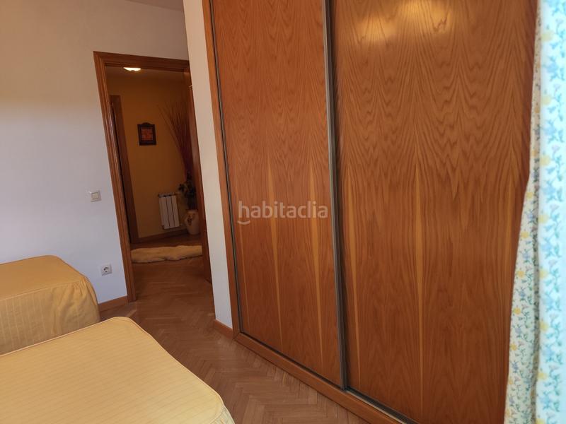 Foto 48288a9f-ac40-4379-920a-480df05e7bc1. Casa adossada amb calefacció aparcament a Parque Coimbra Móstoles