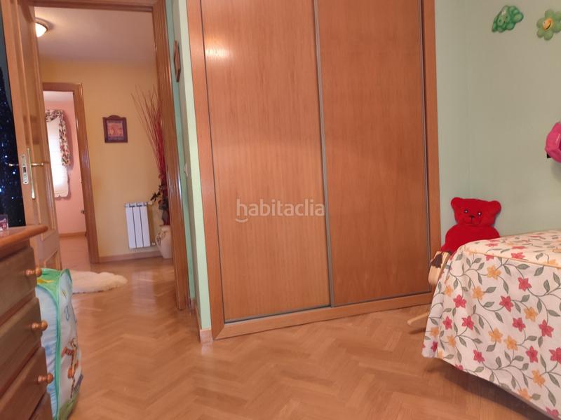 Foto f770002b-2e05-46ca-9309-5d454aa997d9. Casa adossada amb calefacció aparcament a Parque Coimbra Móstoles