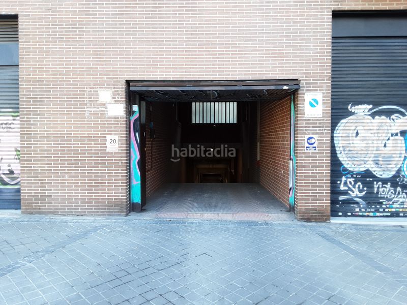 Foto 7e985415-9f48-4562-a947-83c929d842d9. Aparcament cotxe a Acacias Madrid