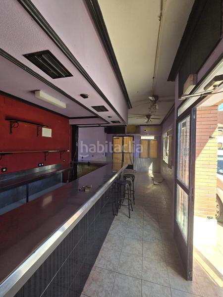 Foto 4a2c706f-a0e5-41ea-9c27-f82360297d94. Locale commerciale in Nombela