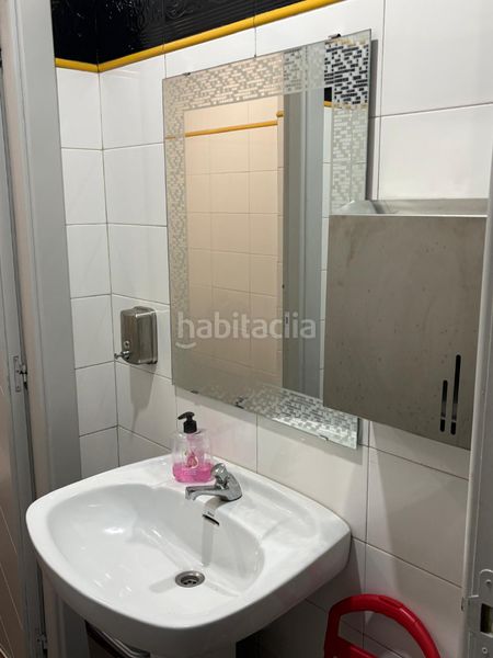 Foto f4657712-af88-4d58-9a3d-82423b4c6db9. Local comercial amb calefacció a San Adrián Logroño