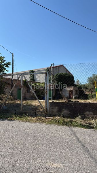 Foto d42b9668-5db9-499a-99bd-528fd77a53cc. Capannone industriale in Murillo de Río Leza