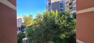 Appartamento  Calle de la rioja. Piso de 72 m2 , 3 habitaciones, reformado, ascensor