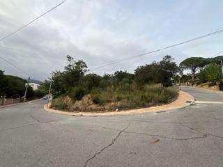 Terreny residencial a Riells i Viabrea. Parcela cerca de las escuelas en venta en riells i viabrea. se e
