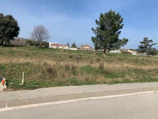Terreno residencial en Breda. Oportunidad parcela totalmente llana en venta en breda