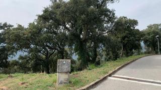 Terreny residencial a Riells i Viabrea. Parcela en venta a fogueres de montsoriu con fantasticas vistas.