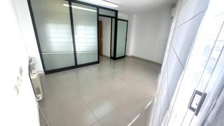 Rent Office space in Barcelona 54. Oficina despacho, todos los gastos incluidos en el precio de alq