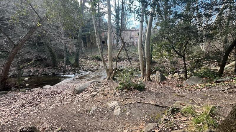 Foto c421a619-e1a0-45ab-a150-c1aae3b9796d. Masia amb aparcament a Riells i Viabrea