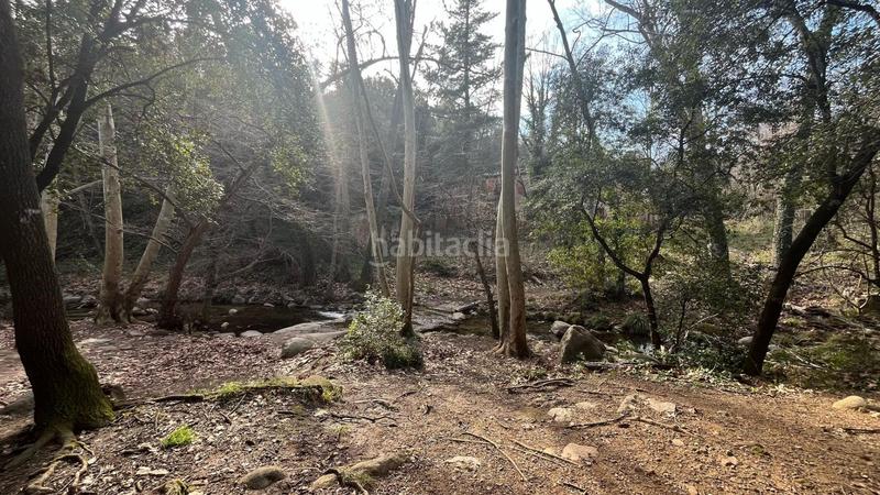 Foto f46122a7-727d-4365-b43e-627348f28f4a. Masia amb aparcament a Riells i Viabrea