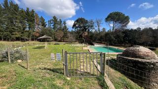 Lloguer Masia a Alzina 8. Masía amueblada con piscina de alquiler a gaserans  sant feliu d