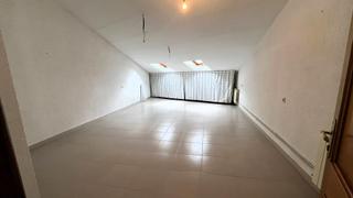 Location Local commercial à Breda. Oportunidad trastero o despacho de alquiler en breda