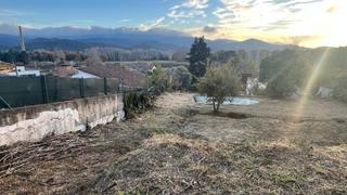 Terreny residencial a Riells i Viabrea. Oportunidad parcela con vistas espectaculares al parque natura d