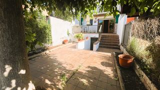 Location Maison jumelée à De sant josep. Casa con jardín en alquiler en el centro de breda
