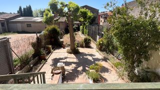Rent Semi detached house in De sant josep. Casa con jardín en alquiler en el centro de breda