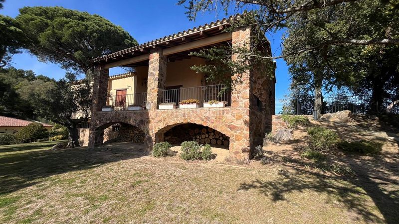 Foto 23e8d73d-63ac-442e-a3fd-90b22ffe4d77. Chalet oportunidad, casa en venta con unas preciosas vistas al montseny y las agudes, en una zona privilegiada. en Arbúcies