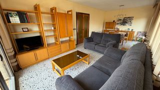Appartement à Catalunya 46. Amplio piso de 133 m2 con 2 plazas de aparcamiento, trastero y m
