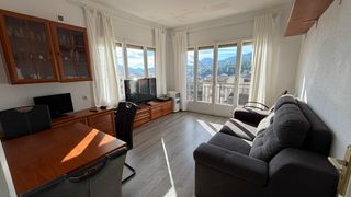 Appartement à Sant hilari 18. Piso con espectaculares vistas al montseny y les agudes, sala di