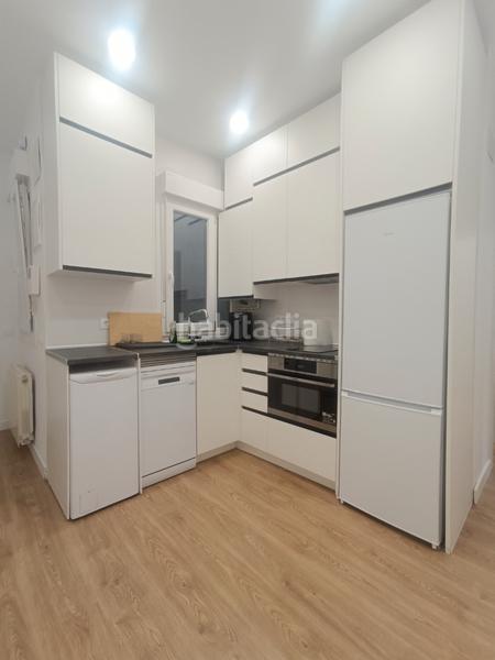 Foto 0433bc99-88cb-4ef6-b9b1-41899c194c7f. Alquiler apartamento excelente apartamento en el mejor barrio en Madrid