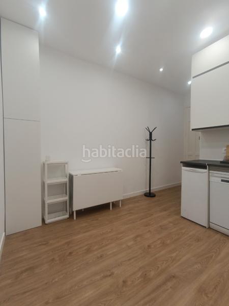 Foto d9061c2b-7d1d-4052-80a4-f4e727cee75f. Alquiler apartamento excelente apartamento en el mejor barrio en Madrid