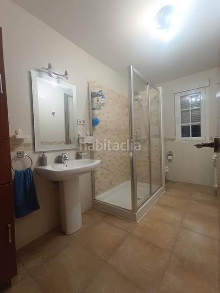 Foto 982b2329-5cbe-4faa-8ed6-b01ddff21832. Location attique avec chauffage parking dans Villaverde Alto Madrid