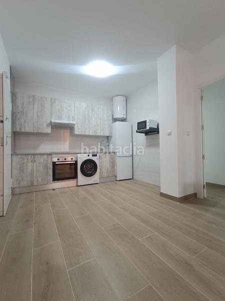 Foto 4e7b08bc-3e29-47de-9704-a85da8f05eab. Rent apartment with heating in Coslada pueblo Coslada