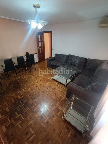 Foto f7d35253-a015-42fa-ade2-614ccb200796. Piso  muy bien ubicado, en Villaverde Alto en Madrid