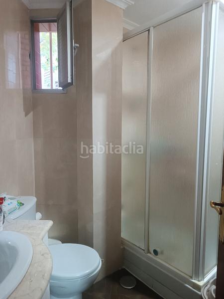 Foto b5bc57b0-f043-4c31-b124-6461c97b50f0. Pis amb calefacció a Los Rosales Madrid