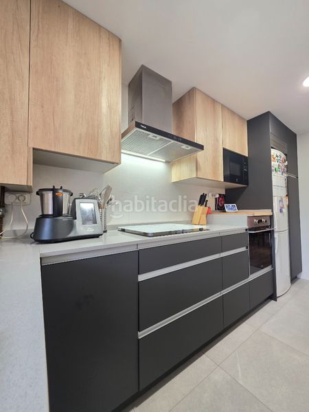 Foto eb1d0460-7c82-4d44-83af-28ca896576ae. Pis amb calefacció a San Isidro Madrid