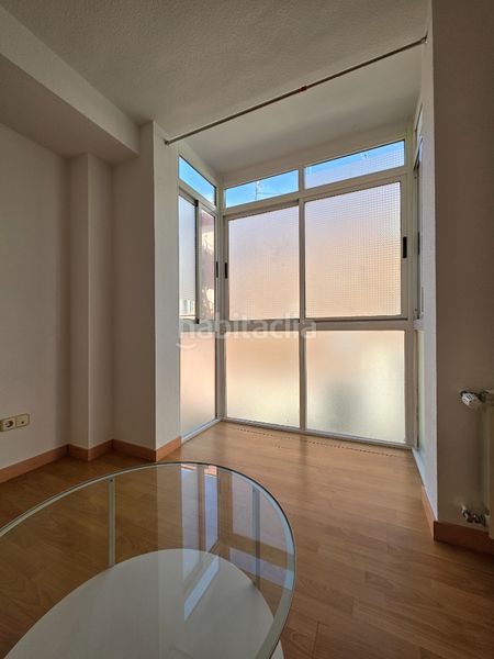 Foto b2613e69-fc9c-49e9-85de-172717dc9e98. Pis amb calefacció a Puerta Bonita Madrid