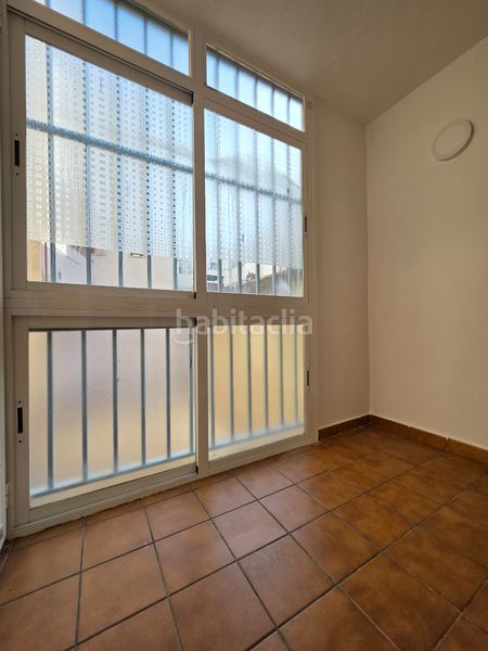 Foto b2c204de-5761-4dbc-9fb6-a25312dd8a3a. Pis amb calefacció a Puerta Bonita Madrid