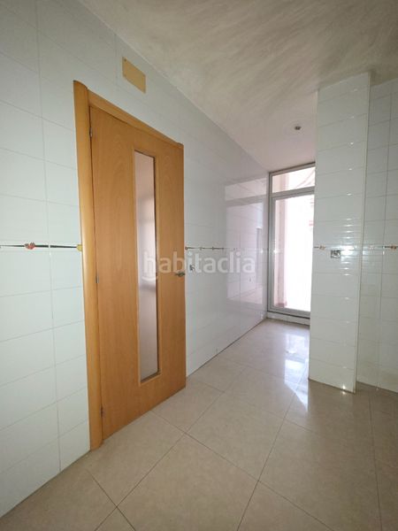 Foto 29a2ca34-718b-43ea-ae73-871abb994cbc. Pis amb piscina a Pintores-Ferial Parla