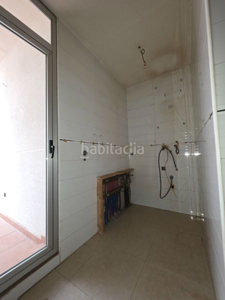 Foto fa29412e-36e9-456c-8c4a-e25f531ed909. Pis amb piscina a Pintores-Ferial Parla