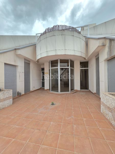 Foto ffdbf524-41a2-4b1e-9b8d-618713a658c3. Pis amb piscina a Pintores-Ferial Parla