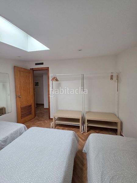 Foto 4ebb1d66-8025-41bd-a5a4-4c1f28b2e125. Dúplex amb calefacció a Sol Madrid