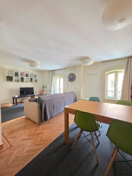 Foto 58f5db22-e7f4-4497-8d56-93d3521b74ea. Dúplex amb calefacció a Sol Madrid