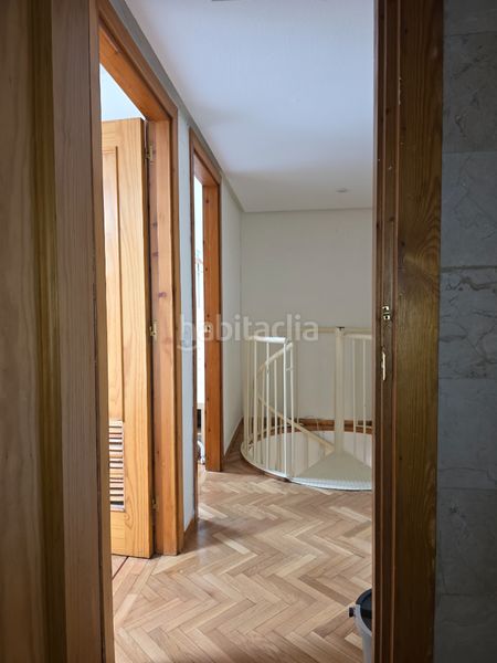 Foto c29bf192-fa87-4f63-a4e7-04b5b1233cbf. Dúplex amb calefacció a Sol Madrid