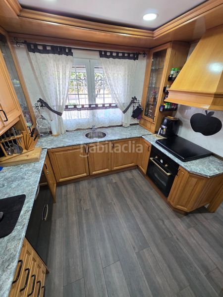 Foto b3808d77-ba6e-424e-ad12-5c96c19bd15d. Casa adossada amb calefacció aparcament a Perales del Río Getafe