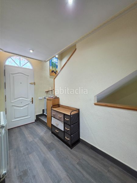 Foto d01516e1-a086-4f45-a3d1-7700732ab4a4. Casa adossada amb calefacció aparcament a Perales del Río Getafe