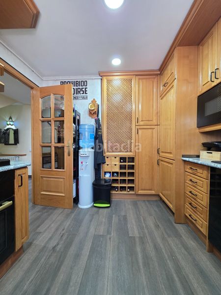 Foto d9911c63-a782-4210-9896-2f277fd02c73. Casa adossada amb calefacció aparcament a Perales del Río Getafe
