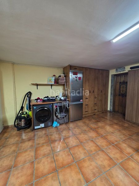 Foto e44b6074-adeb-45a7-9ba9-6c29bfce47eb. Casa adossada amb calefacció aparcament a Perales del Río Getafe