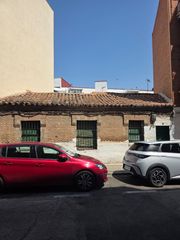 Terreny residencial a Calle carmen bordiú 18. Oportunidad para rentabilidad